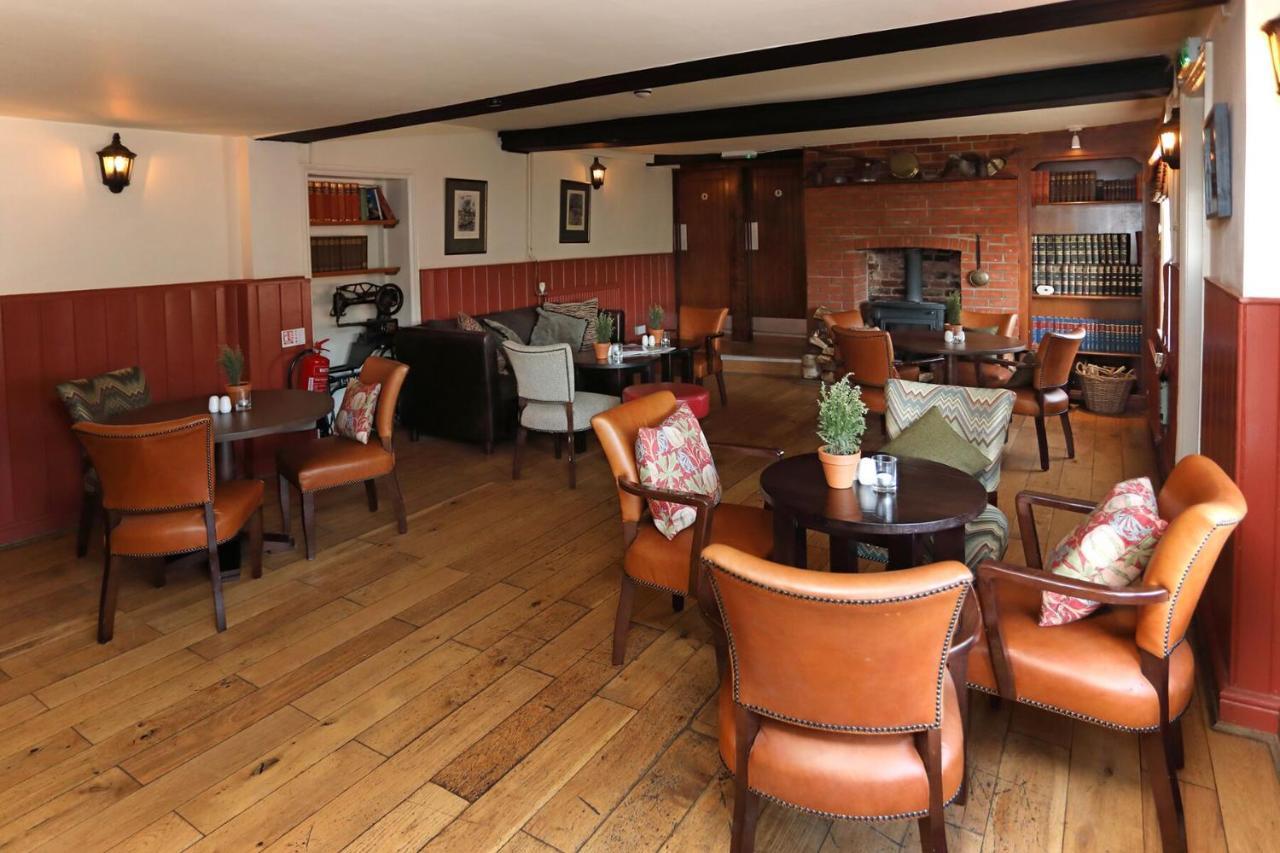 The Rising Sun Hotel Coltishall ภายนอก รูปภาพ